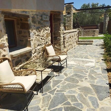 Vila Περιβόλι Του Οδυσσέα Volissos Exteriér fotografie