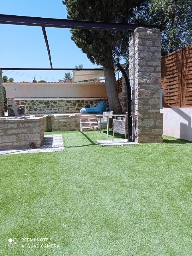Vila Περιβόλι Του Οδυσσέα Volissos Exteriér fotografie